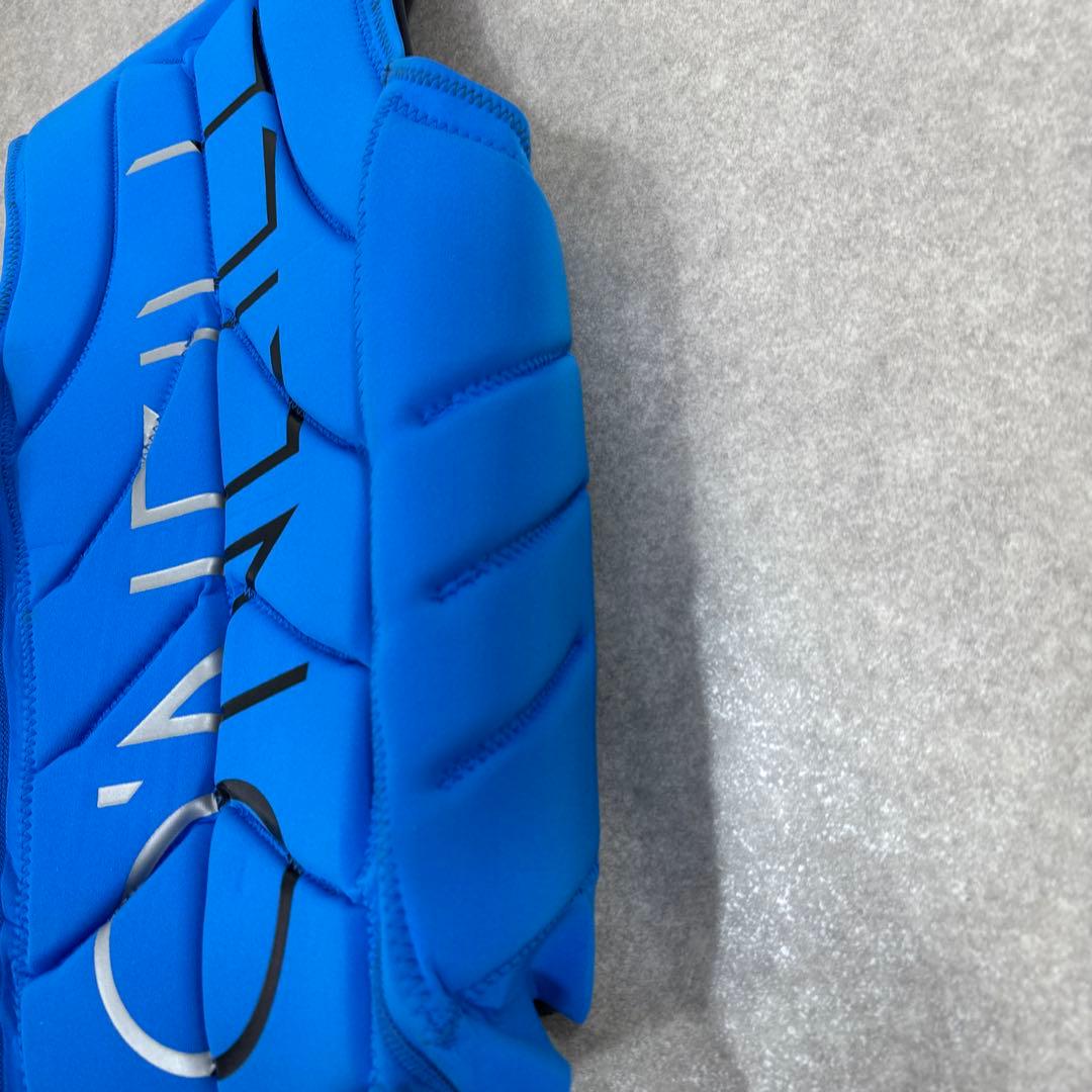 未使用 O'NEILL オニール スラッシャー コンペ ベスト タグ付き