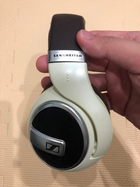 ヘッドホン SENNHEISER HD 599