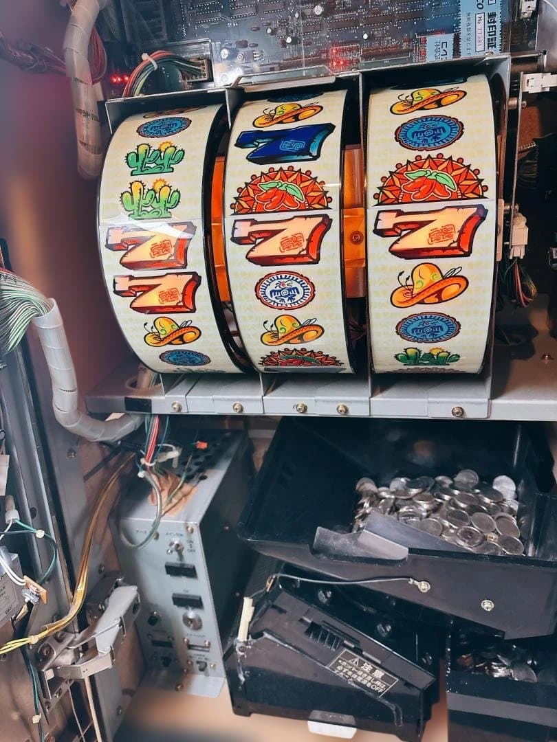 【送料込み】4号機アステカ実機