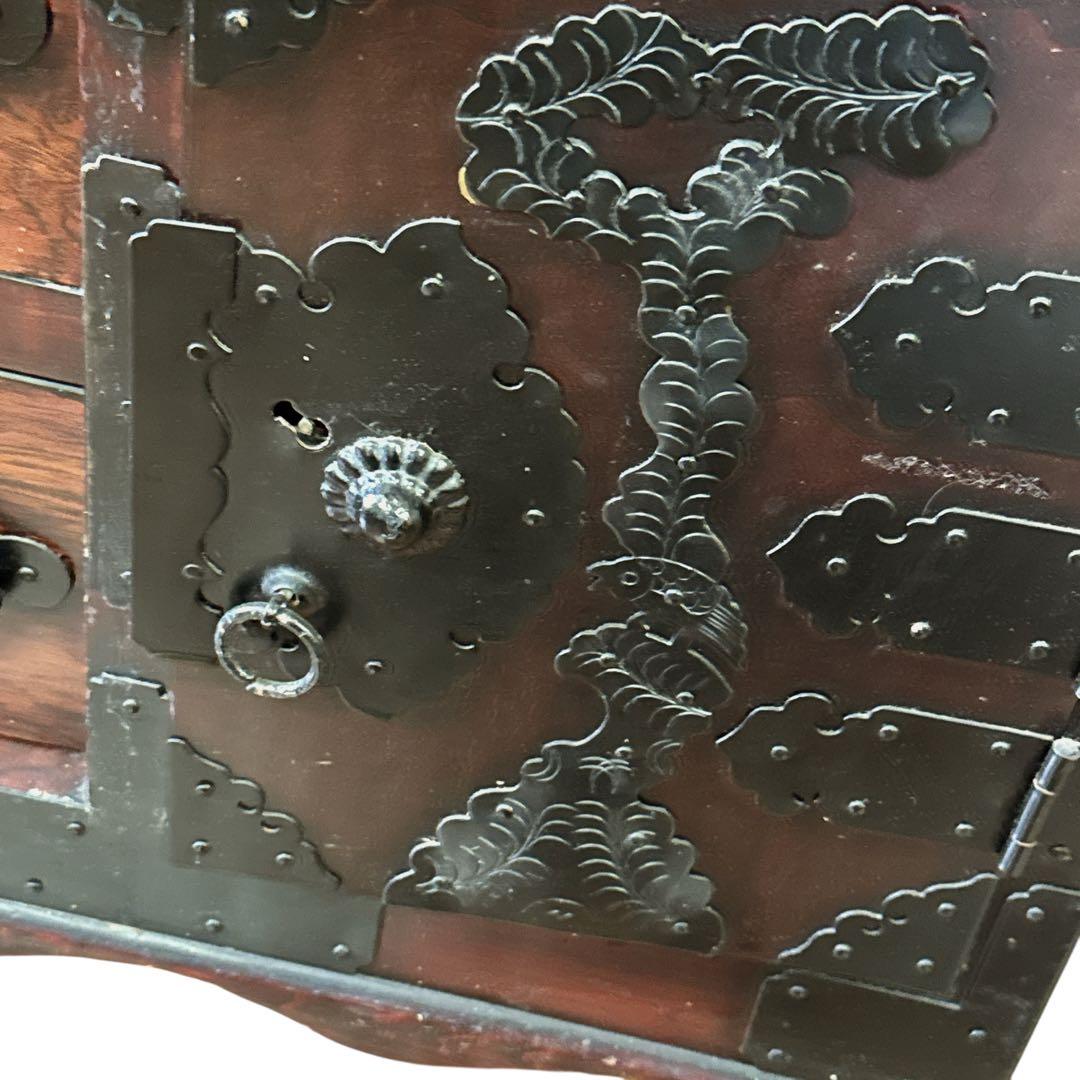 時代家具　車箪笥　鉄地金具　民芸品　整理箪笥