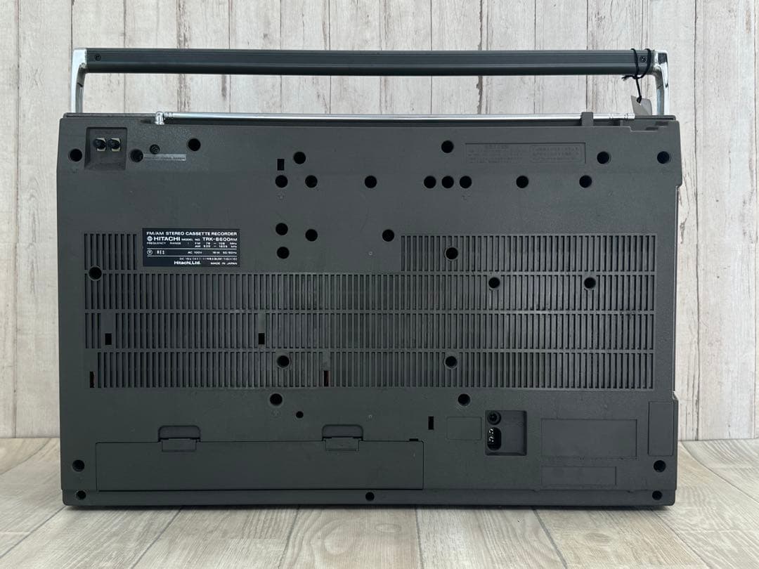 動作品| 日立　HITACHI ラジカセ TRK-8600 昭和レトロ　ラジオ