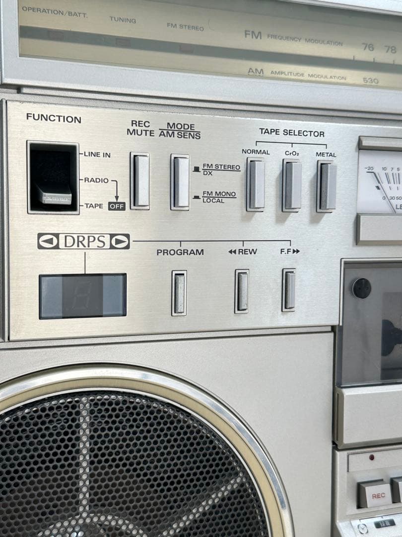 動作品| 日立　HITACHI ラジカセ TRK-8600 昭和レトロ　ラジオ