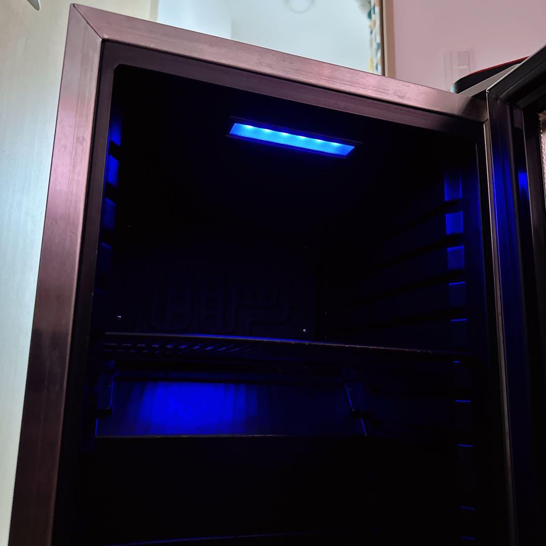 コンパクト冷蔵庫 ステンレススチール ガラス扉