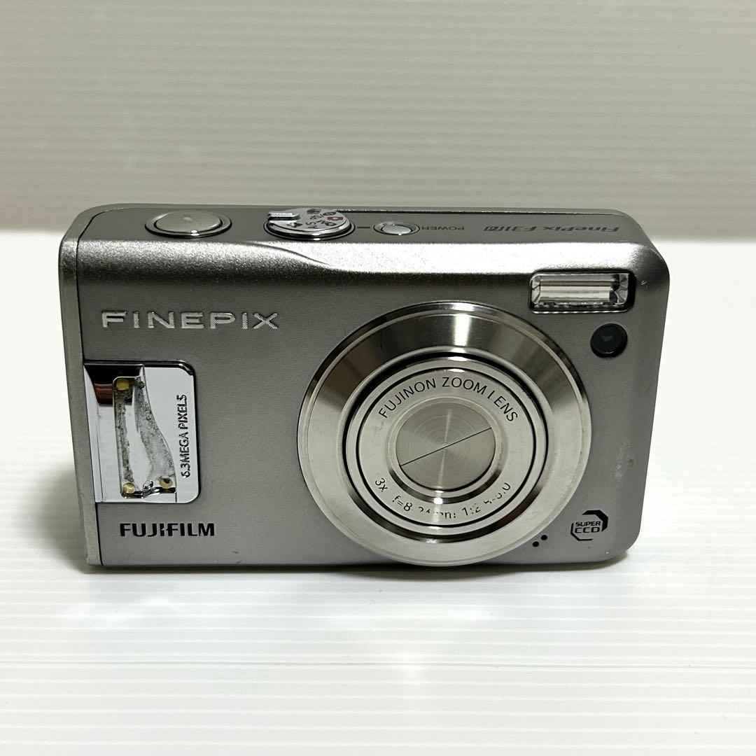 Fujifilm FinePix F31fd シルバー オールドコンデジ