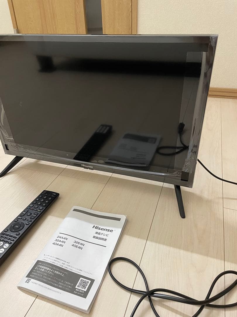 極美品　Hisense 液晶テレビ本体 リモコン付24型2025年製フィルム付