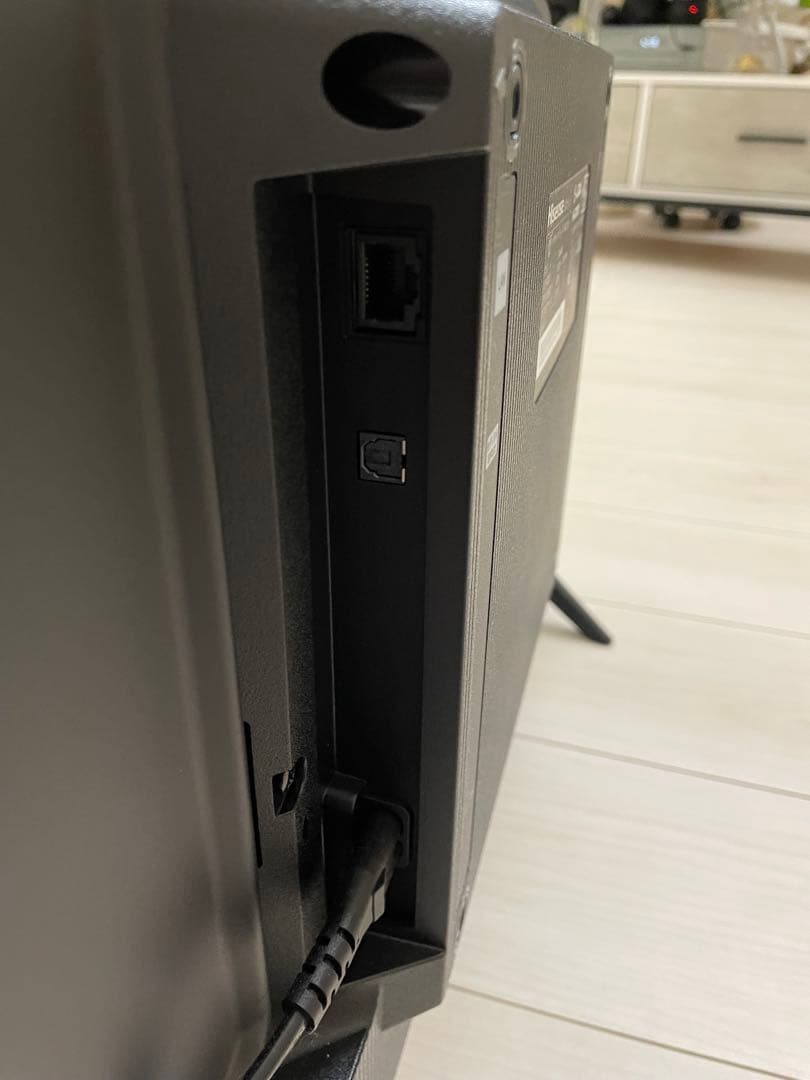 極美品　Hisense 液晶テレビ本体 リモコン付24型2025年製フィルム付