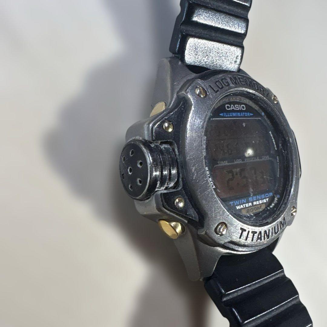 CASIO デジタル腕時計 DEP-700 チタン製
