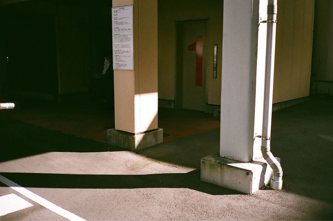 CONTAX T2 DATABACK チタンシルバー　コンタックス　作例あり