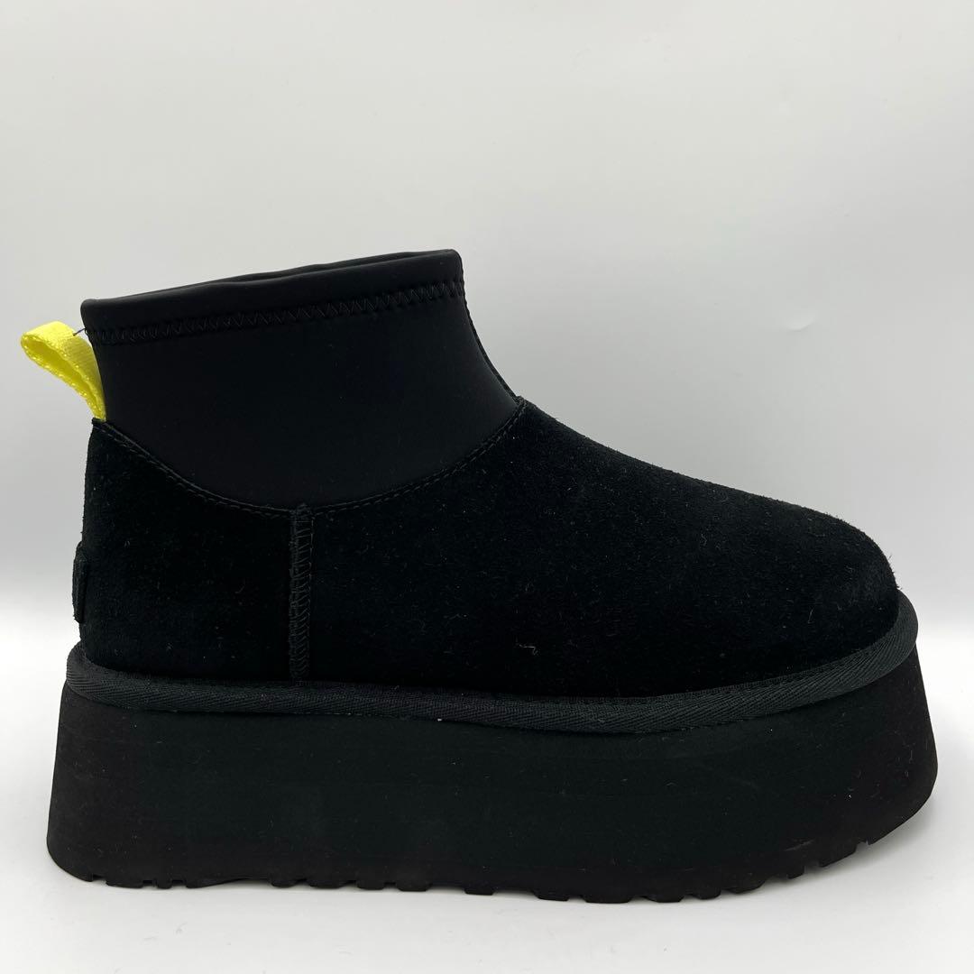 【美品】UGG W CLASSIC MINI DIPPER 厚底ブーツ黒23