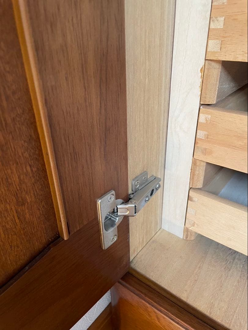 木製収納タンス 引き出し付き ブラウン　婚礼ダンス