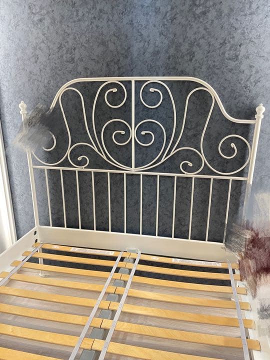 [値下げ]ダブルベッド　フレーム のみ