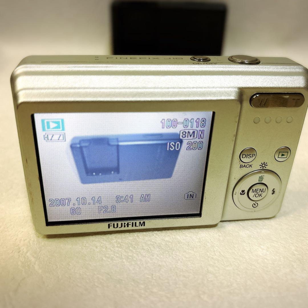 【極美品】FUJIFILM 富士フイルム FinePix J10 デジタルカメラ