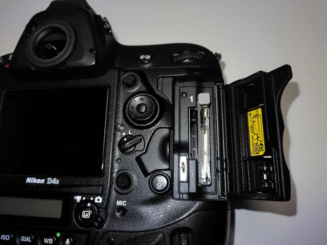 【良品】nikon d4s【シャッター回数59776回】