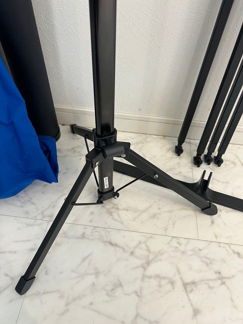 K EPSON モバイルスクリーン(Xタイプ) ELPSC21B