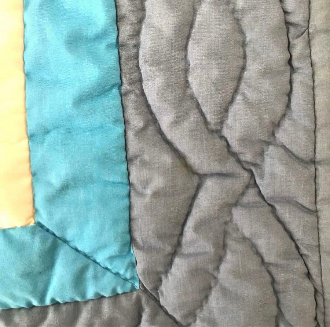 ハワイアンキルトタペストリー　ハワイアンインテリア　ハワイアンラグ　フラ　ホヌ