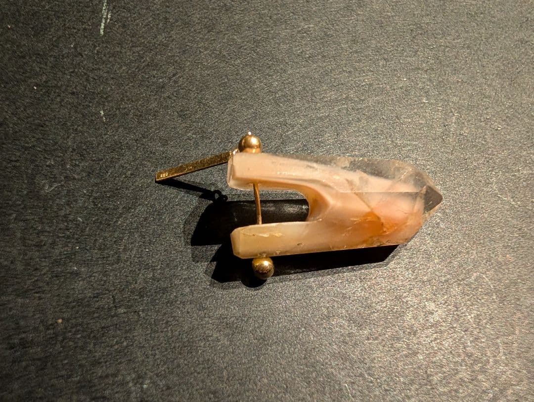 MONAKA Jewellery　モナカ　ロックピアス　桜色