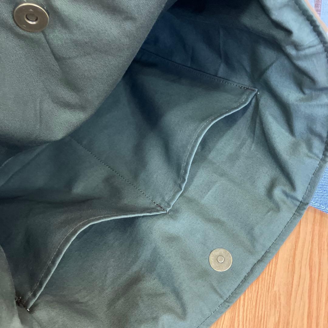 専用です。ハンドメイドバックデニムリメイクパッチワーククッキー＆パグちゃんトート