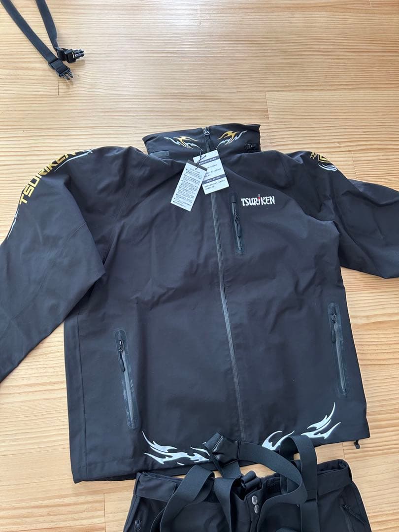 11/20まで売り尽くしセール　釣研レインスーツ２５１WEBショップ限定販売品