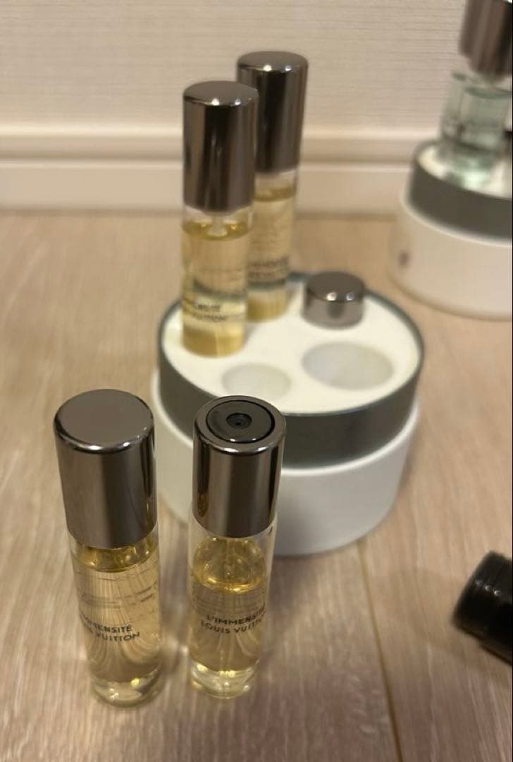 ト*ー様 LOUIS VUITTON 香水 2本セット