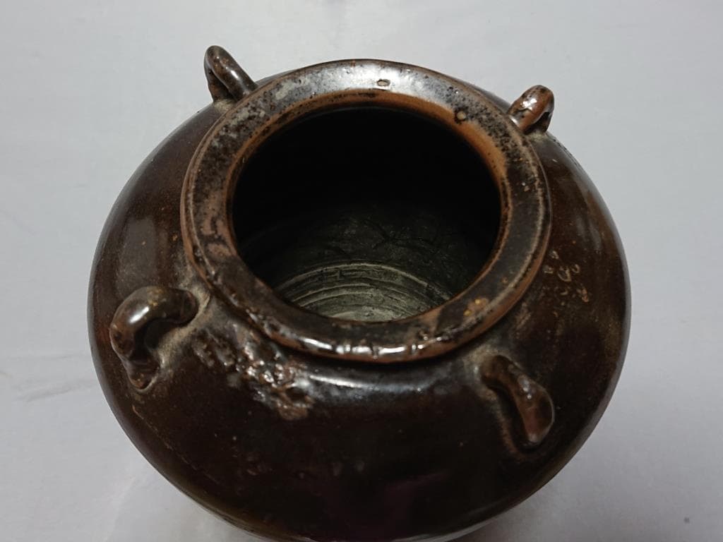 旧家蔵出し　高麗期　　黒高麗　四耳壺