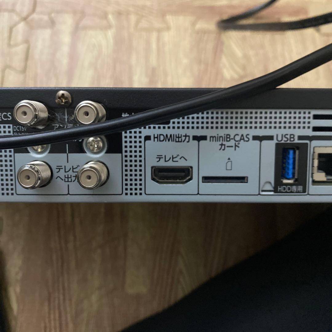 TOSHIBA DBR-T1010 ブルーレイディスクレコーダー