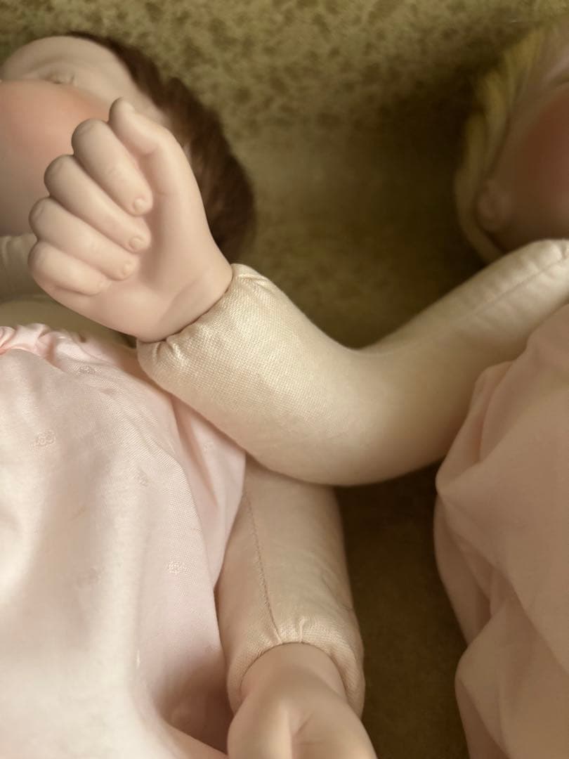 リボーンドール　双子　SUGAR BRITCHES ベビー　ビスクドール　刻印