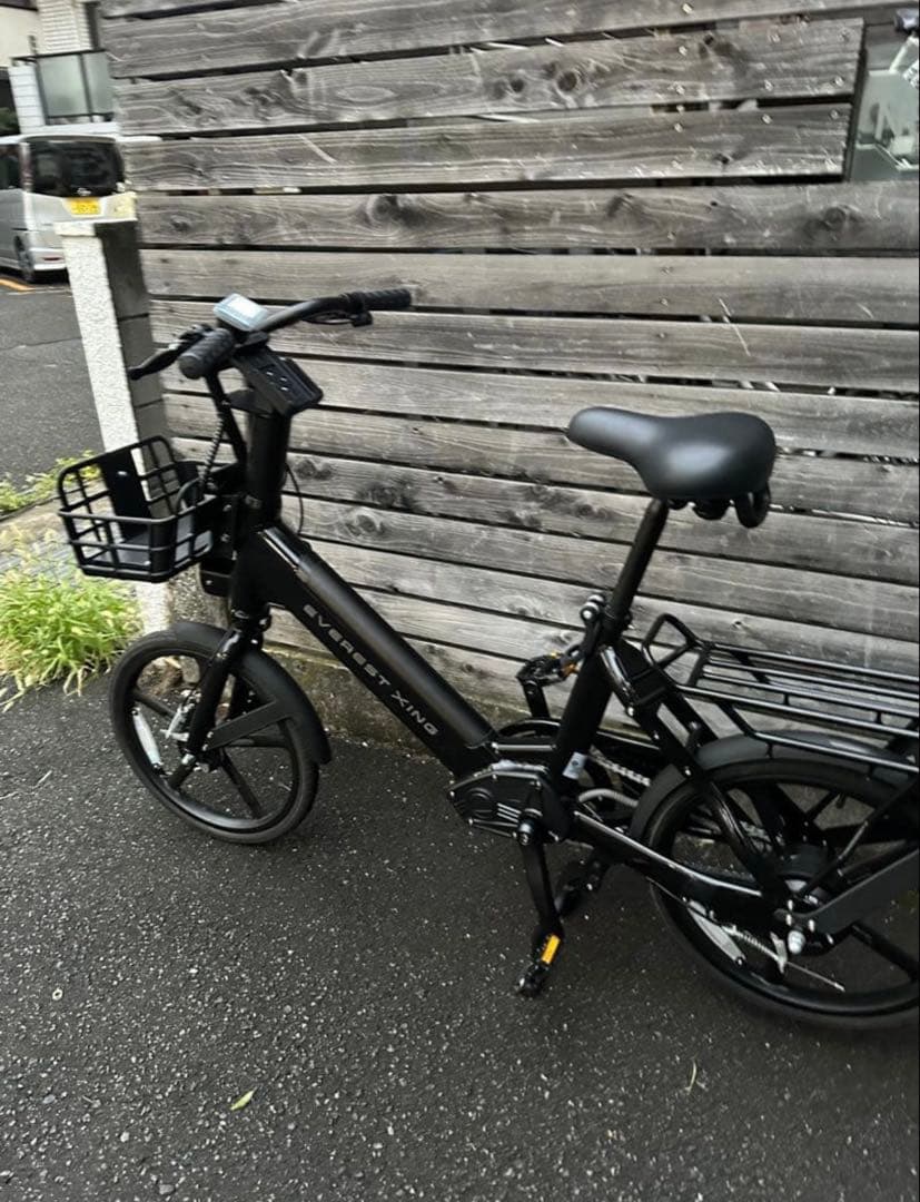 【中古車】 EVEREST XING CITY + 〈シティブラック〉