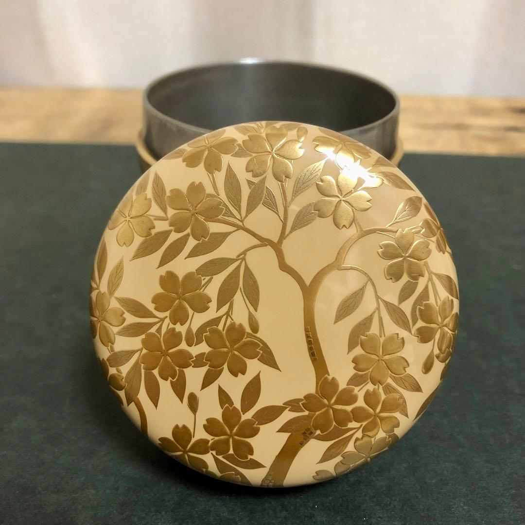 若島孝雄 白塗枝垂桜蒔絵大棗 共箱 茶道具 銀地