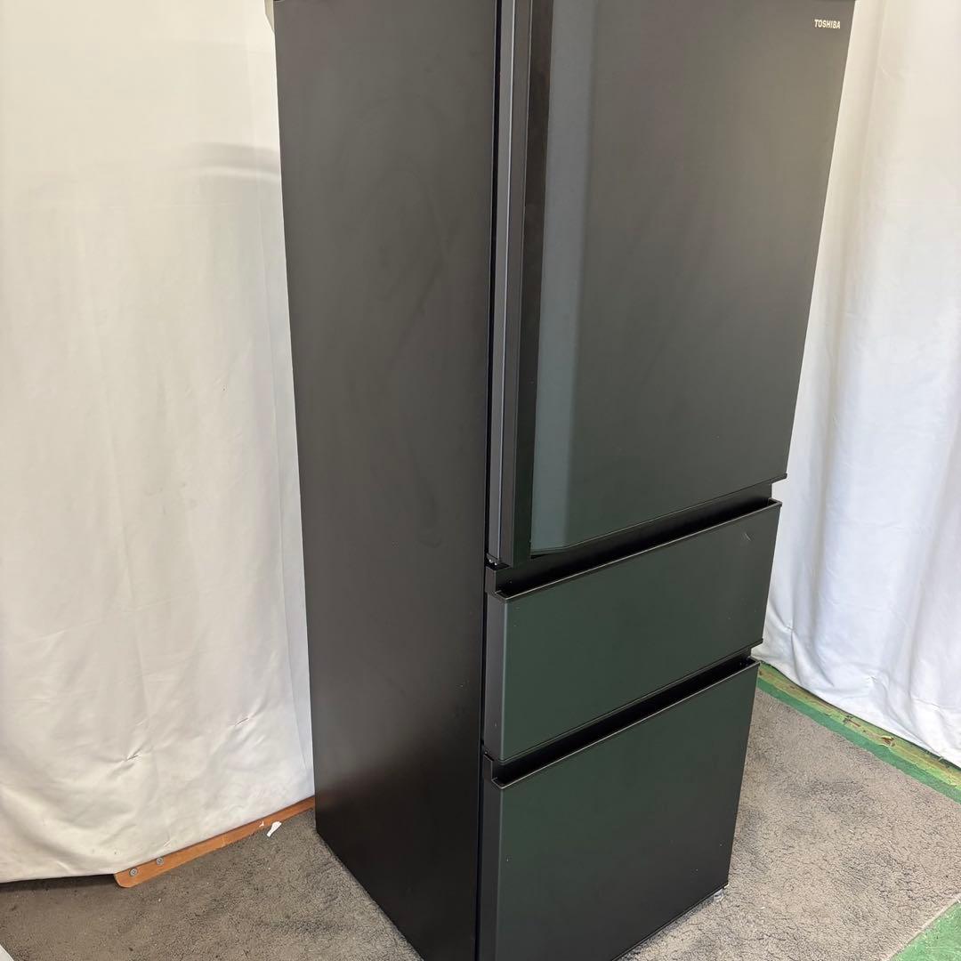 768　冷蔵庫　東芝　大型　300-400ℓ　22年製　綺麗　安い　黒　設置無料