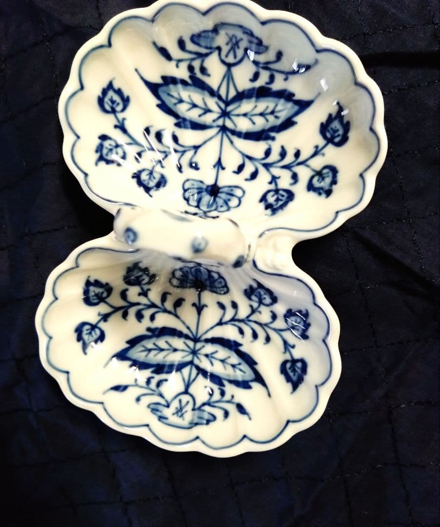 【MEISSEN】マイセン　ブルーオニオン　塩入れ　塩胡椒入れ