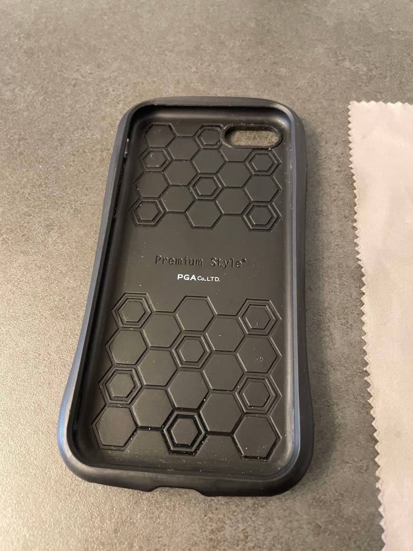 【美品】iPhone 8 64GB 【ケース付き】