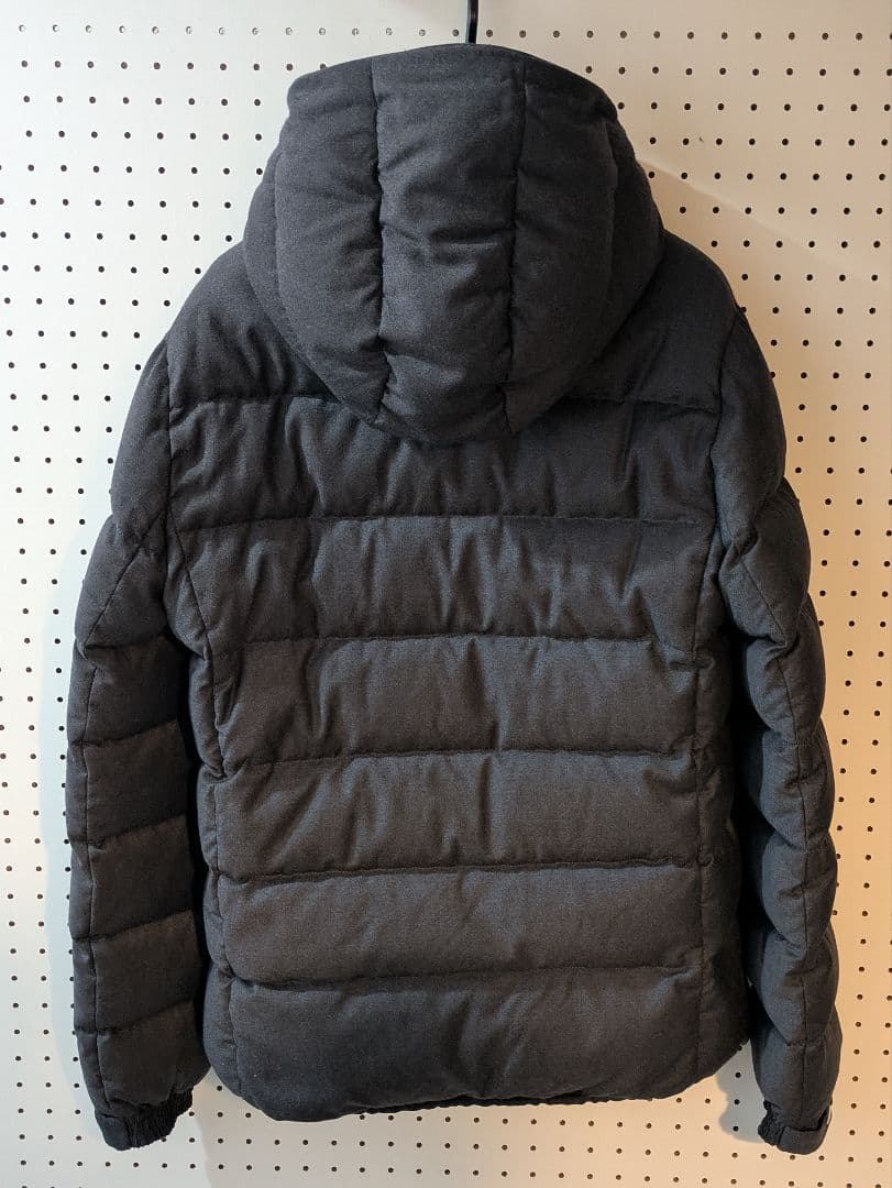 極美品　タトラス DOMIZIANO　ドミツィアーノダウン　サイズ3 チャコール