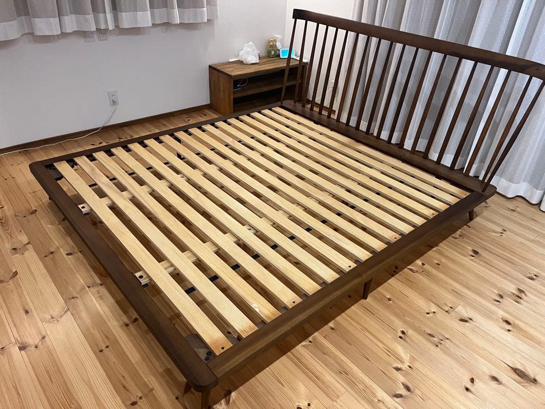 ニトリ クイーンベッドフレーム