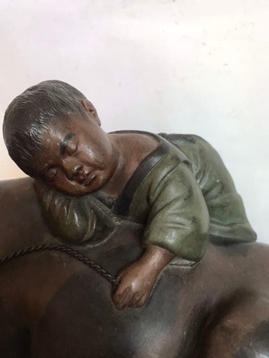古銅製牛置物，工芸品，金工細作，長27cm，重4200克