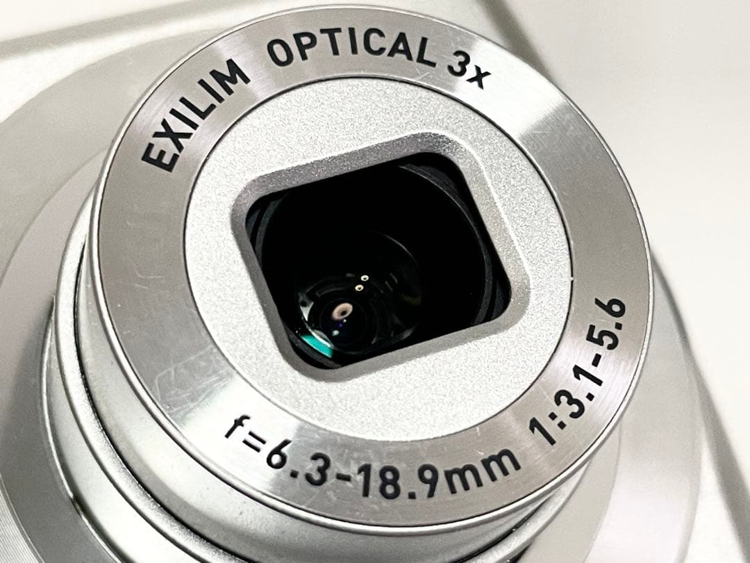 【完動品】　CASIO EXILIM EX-Z35 動作確認済　専用ケース付