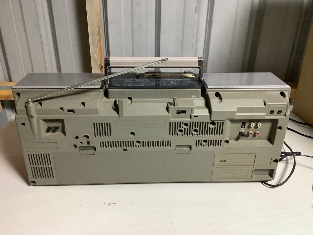 [z716]HITACHI PERDISCO TRK-W1 ラジカセ