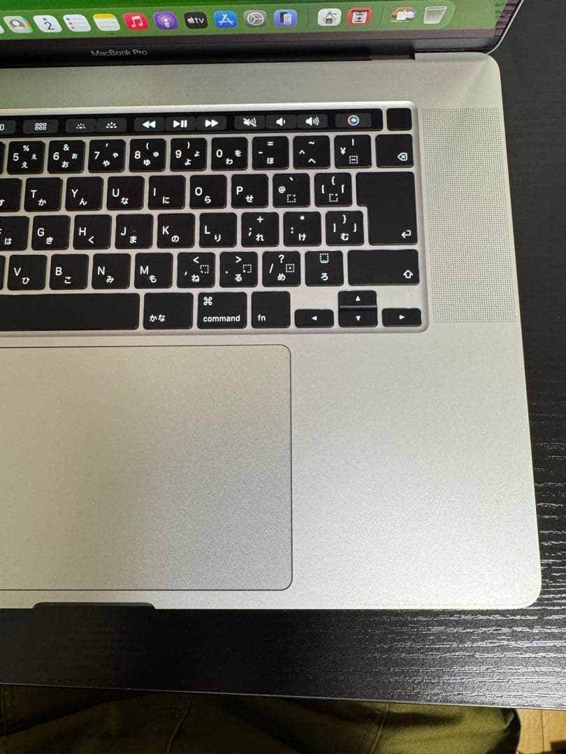 MacBookPro i9 32GB 1TB 充放電147回 バッテリー93%