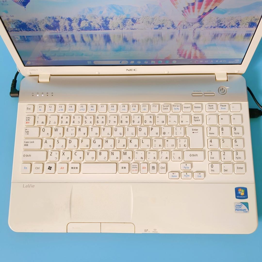 美品❣️特大容量1TB‼️メモリ8GB✨設定済みですぐ使える♪白ノートパソコン✨