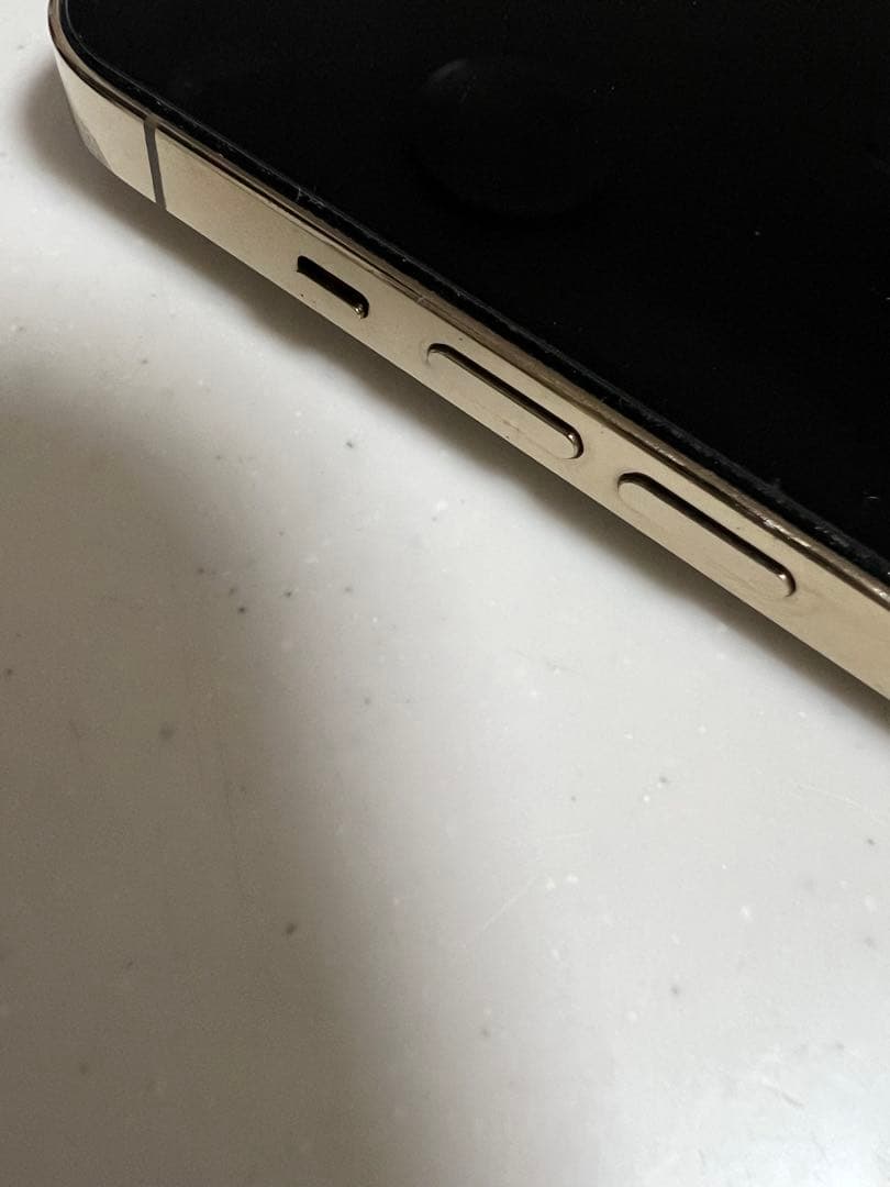 iPhone13pro max 128G SIMフリー