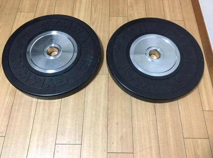 ① GYMWAYバンパープレート 20kg x 1枚