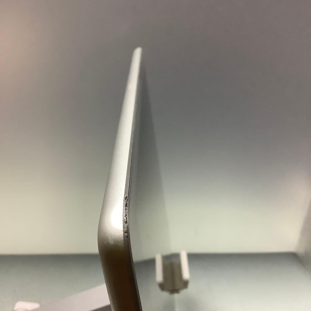 iPad 7世代32G wifi PSEバッテリー新品100%
