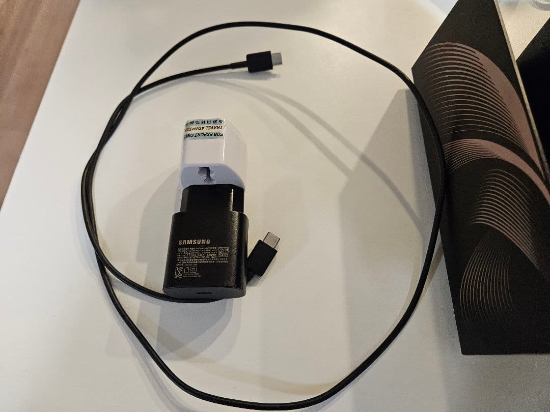 Galaxy Z Fold2 5G 本体