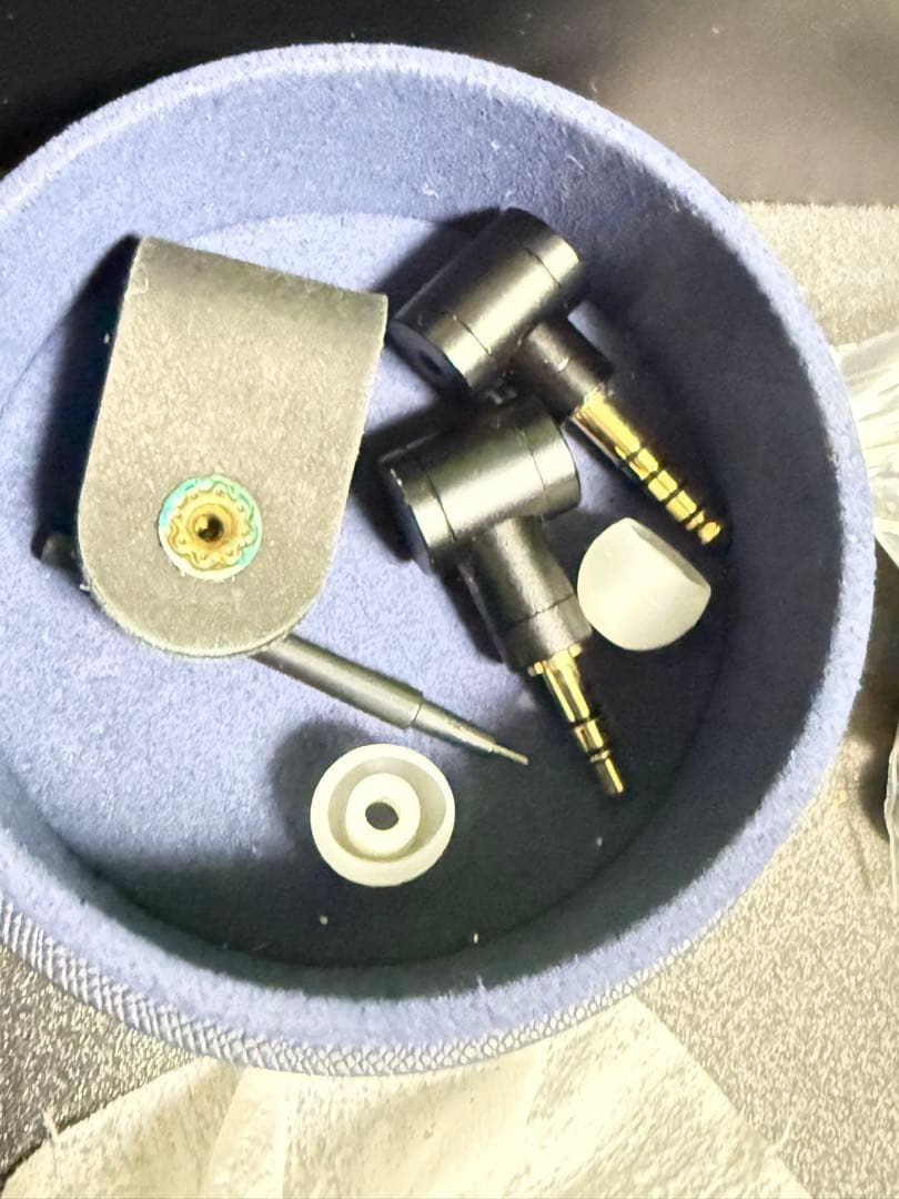 faudio DARK SKY 有線イヤホン