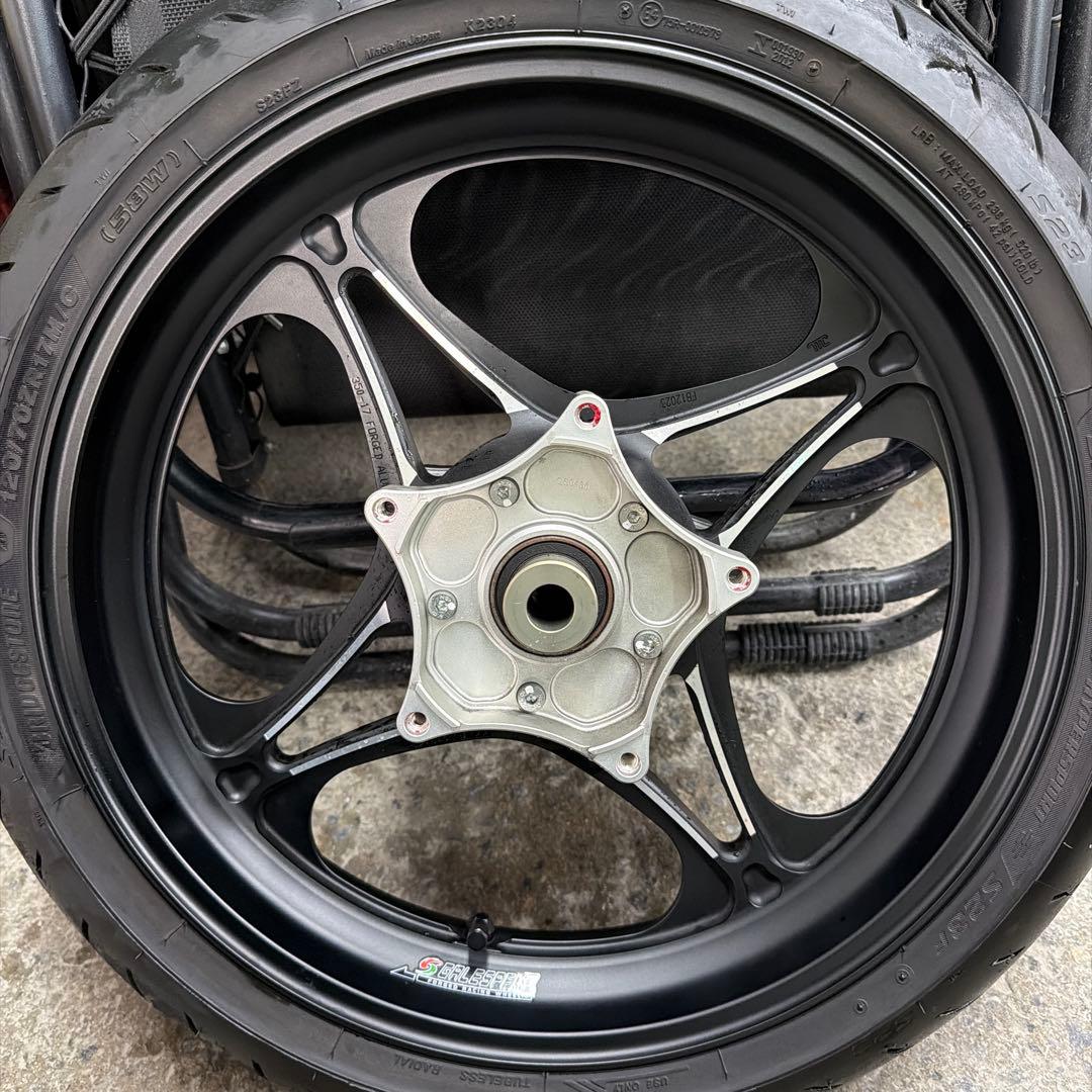 z900RS ゲイルスピード　川　2梱包用