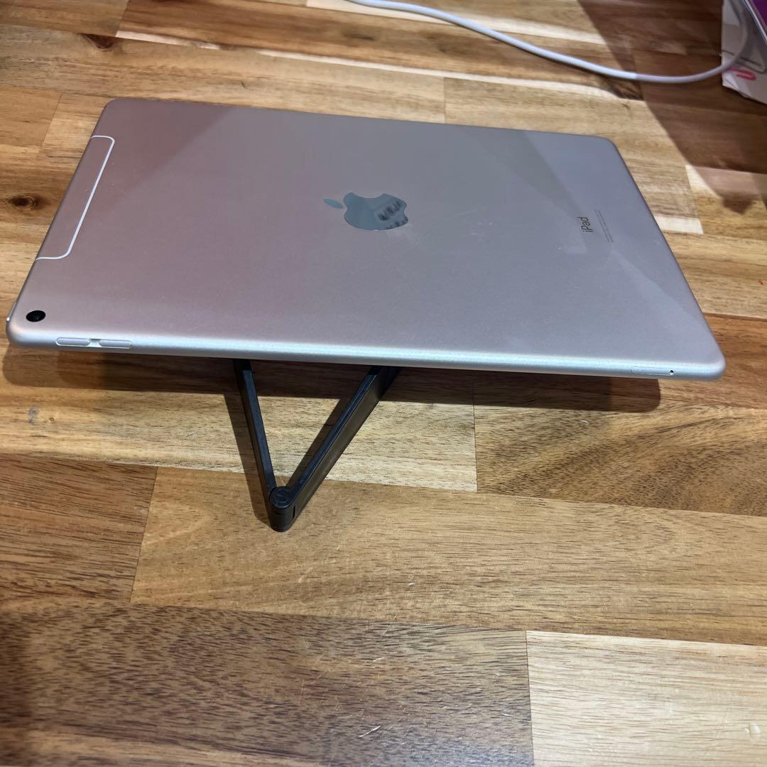 M865 SIMフリーiPad Air 3rd Gen 64GB