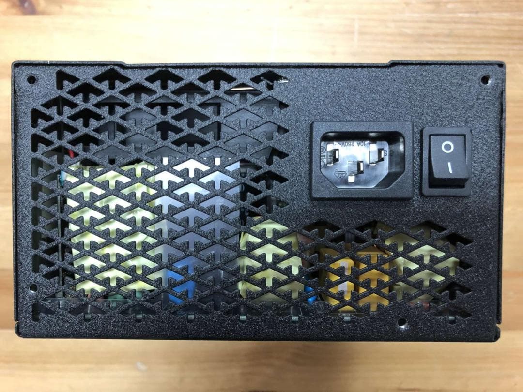 電源ユニット FSP AURUM PT-1200FM