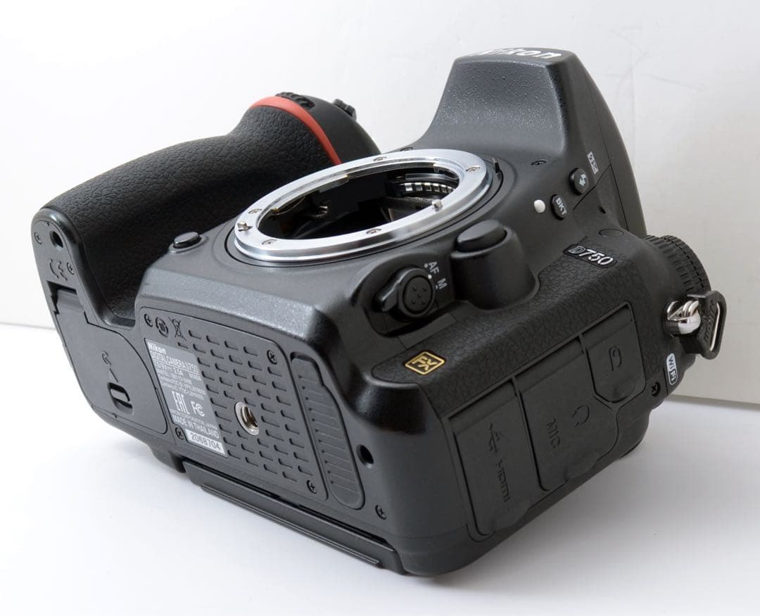 S数少！Nikon D750★Wズームレンズ★使いやすいフルサイズ機