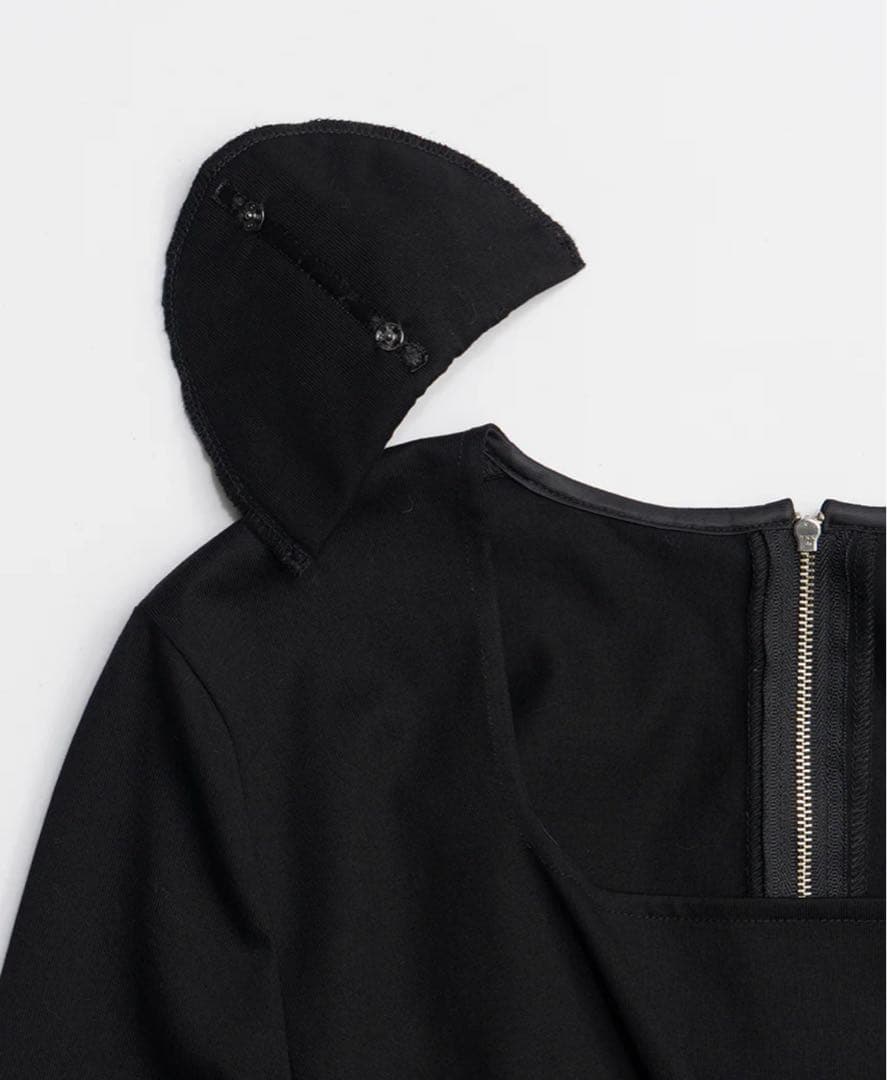 【新品未使用】PRANK PROJECT Twist Hem Top