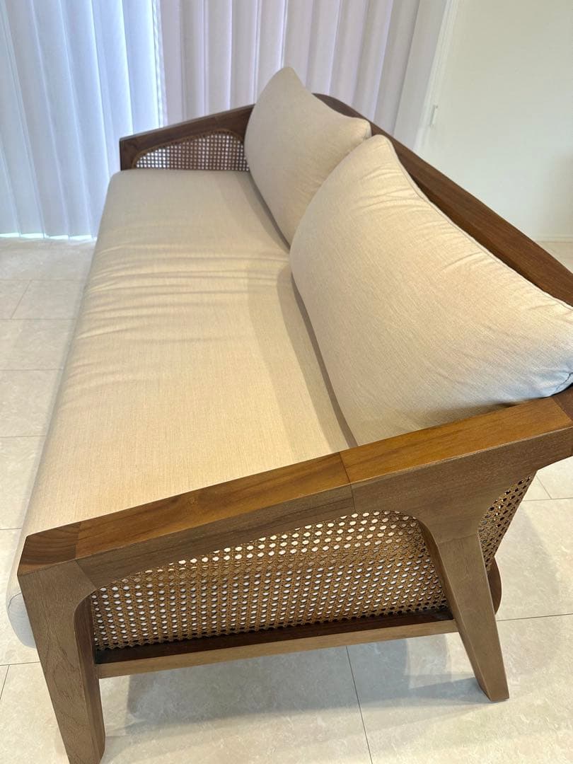 超美品！ 3人掛けモダンデザインソファー