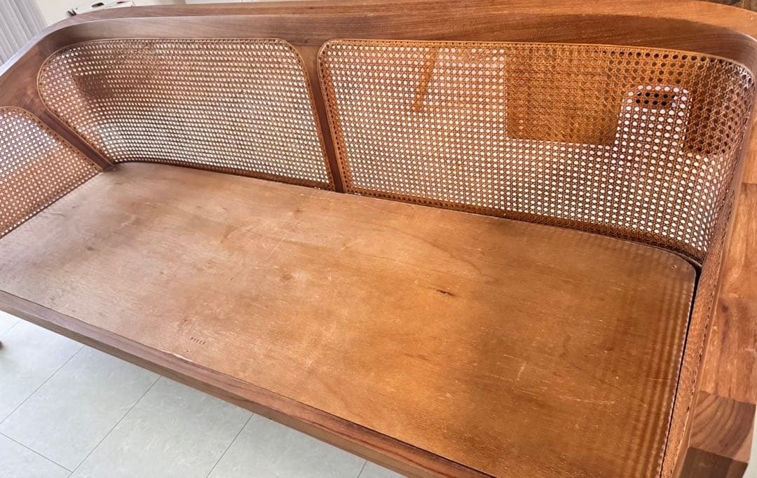 超美品！ 3人掛けモダンデザインソファー